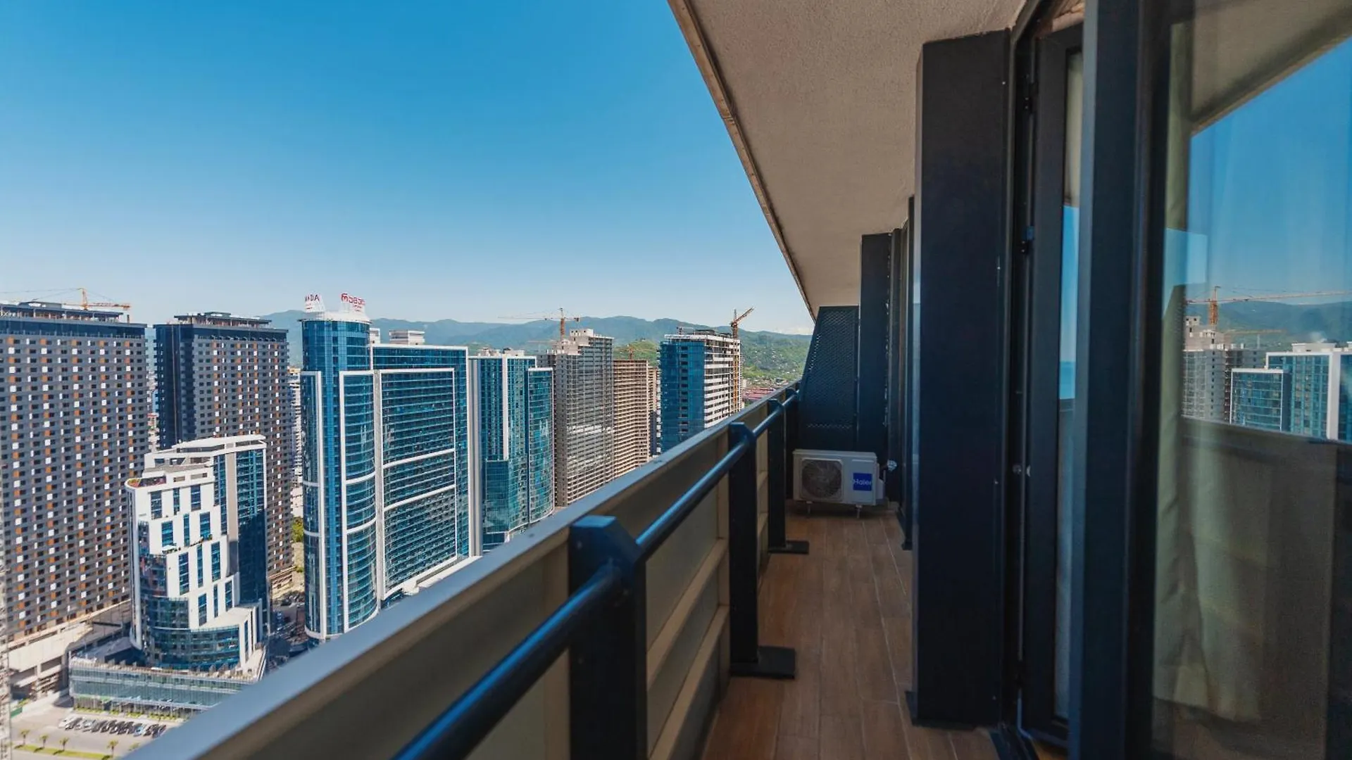 Orbi City Center Suites Batumi Apartment