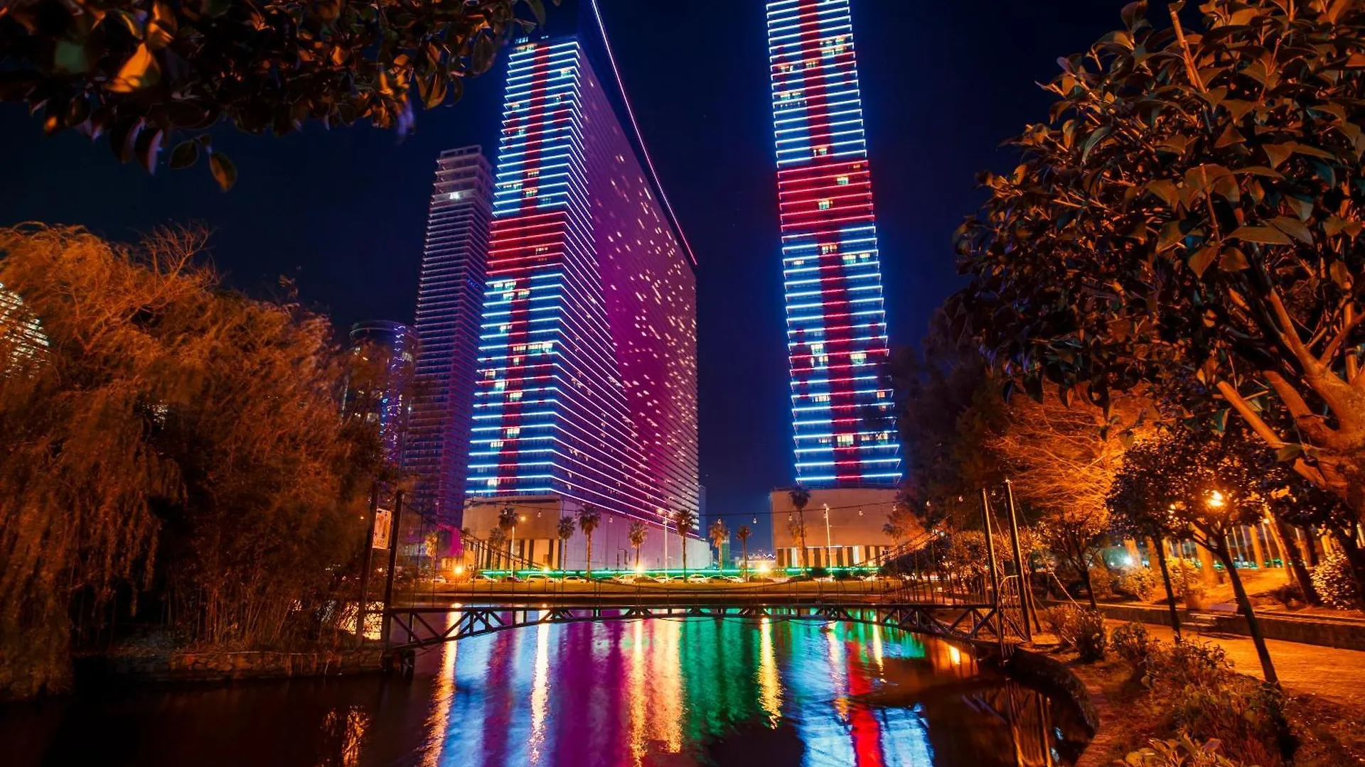 Orbi City Center Suites Batumi 0*,