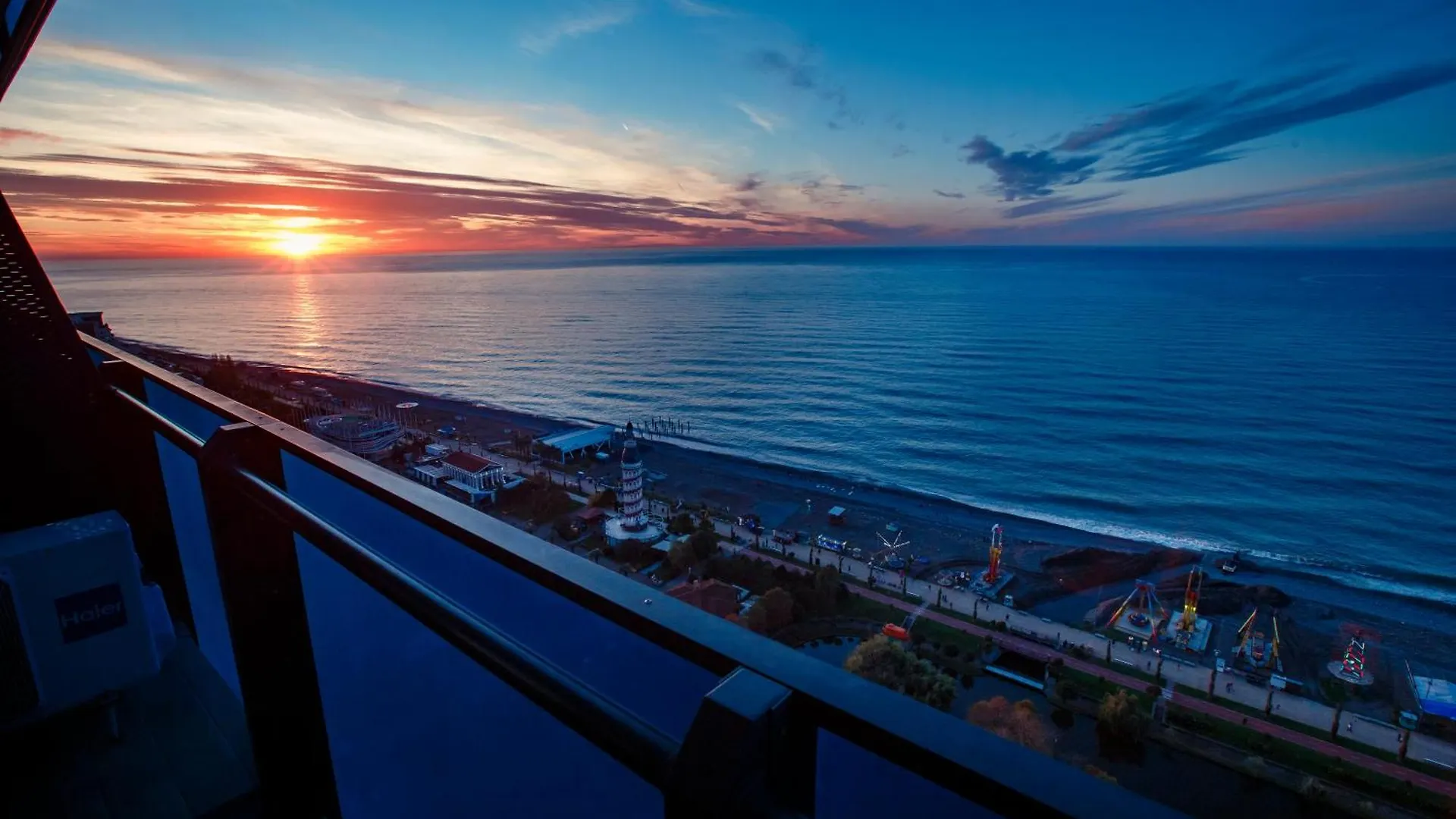 Orbi City Center Suites Batumi Apartment
