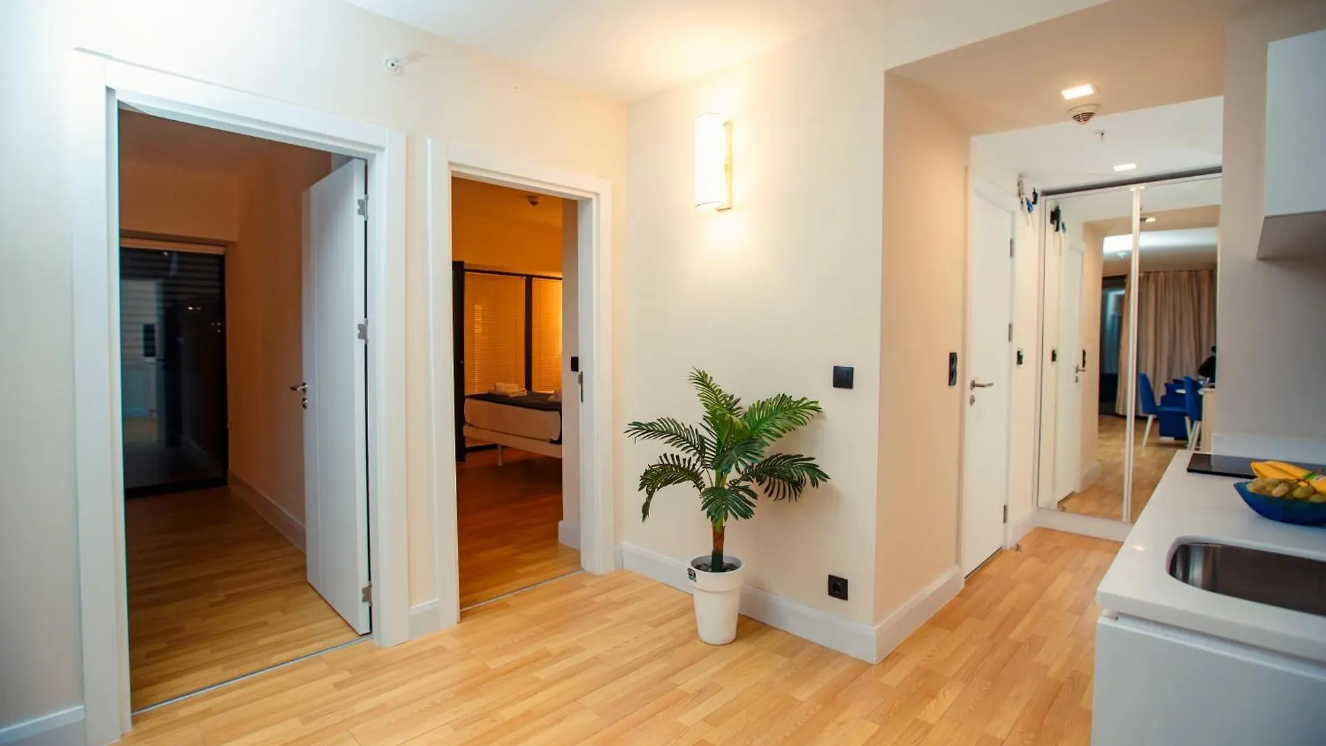 Orbi City Center Suites Batumi 0*,